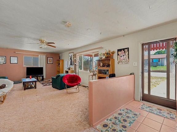 4th image of 2655 Aguilar Dr