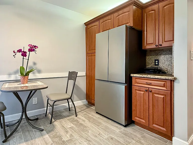 10615 Ocean Palm Way #102 — Photo 11