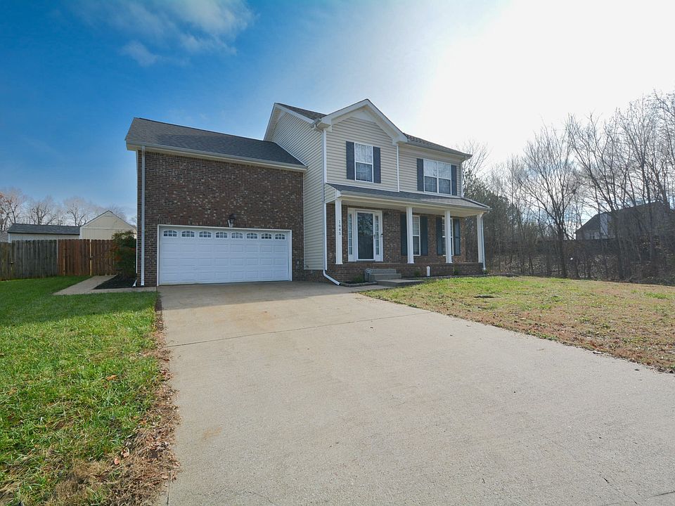 1st image of 1645 Cedar Springs Ct