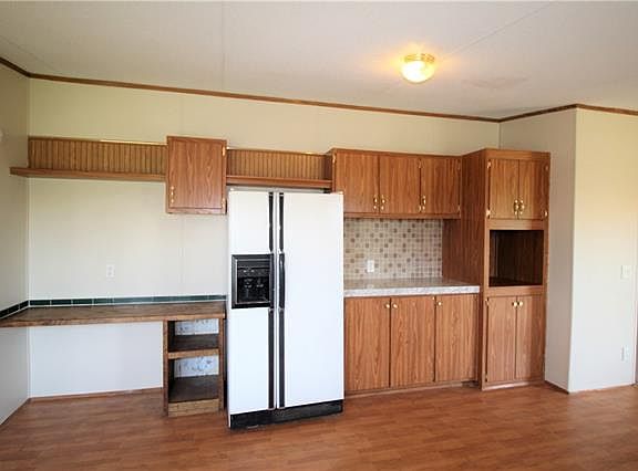 4th image of 3962 Cedar Creek Ct
