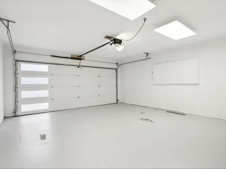 5886 S Logan St — Photo 17