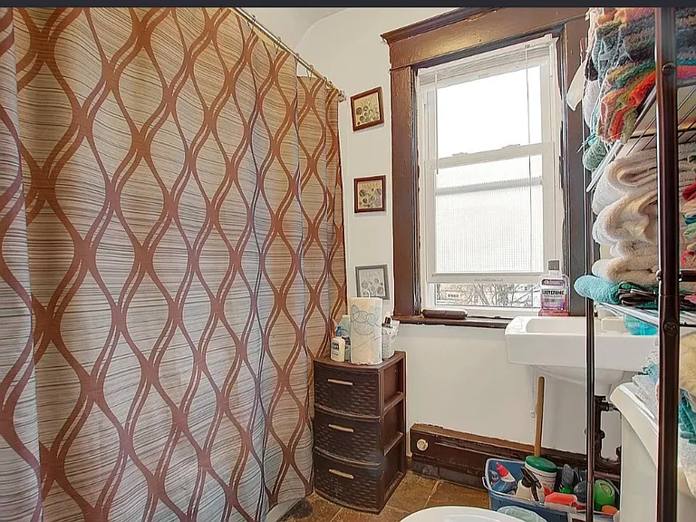 49 Cook Ave W #2 — Photo 12