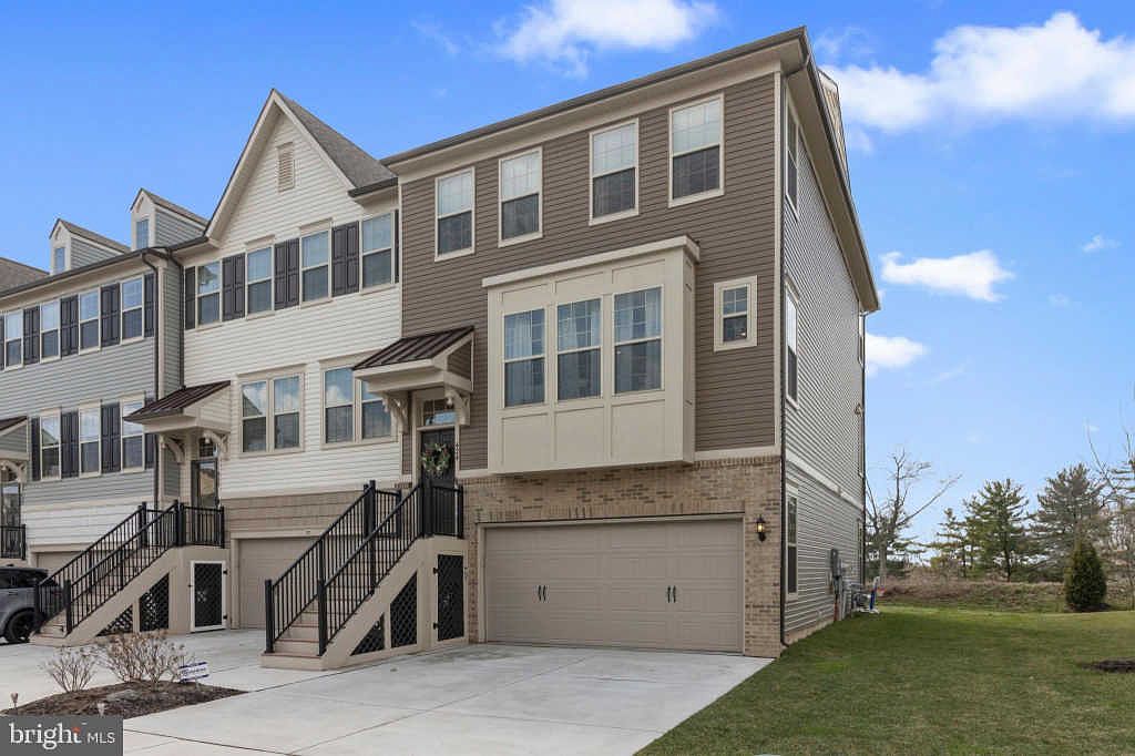 424 Tall Oaks Dr, Warminster, PA 18974 Zillow