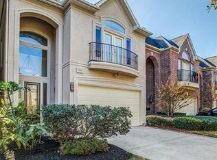 5329 McCulloch Cir, Houston, TX 77056