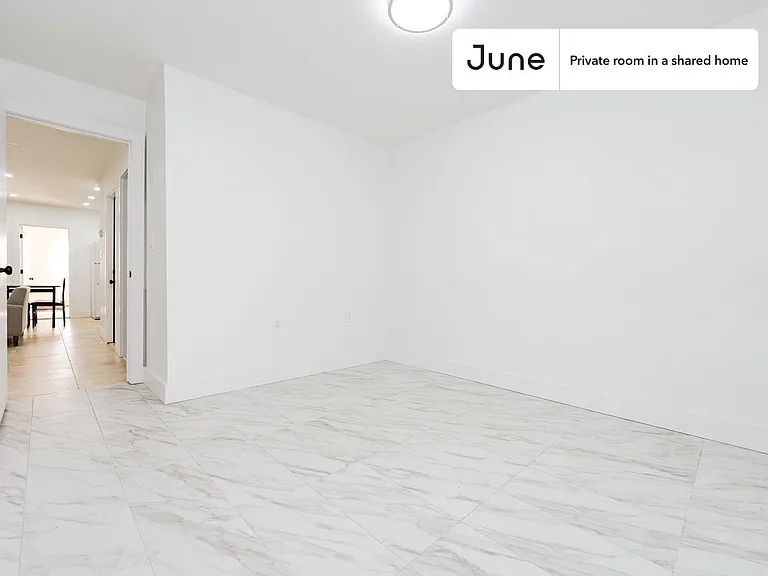 329 Pulaski St #B — Photo 3