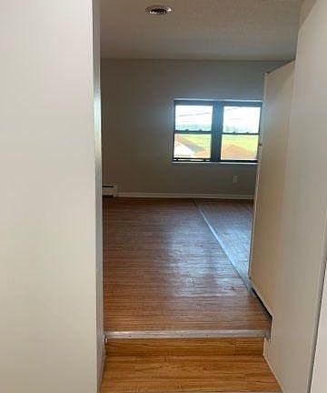 5th image of 14422 Morse St #C