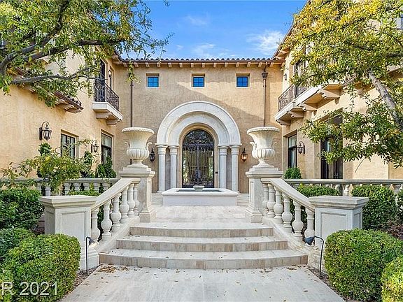 3rd image of 50 Olympia Hills Cir