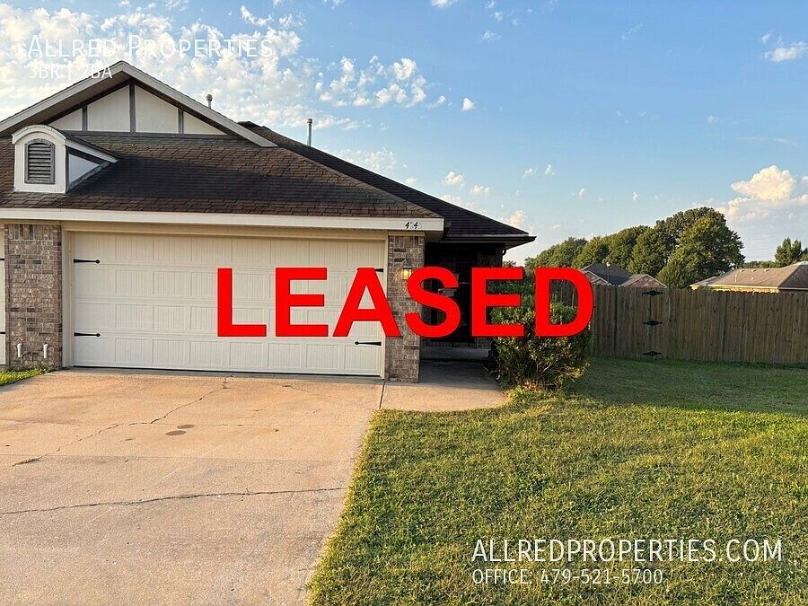 1st image of 4245 W Titus Dr