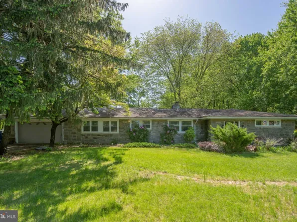 914 Fulton St, Cherry Hill, NJ 08002