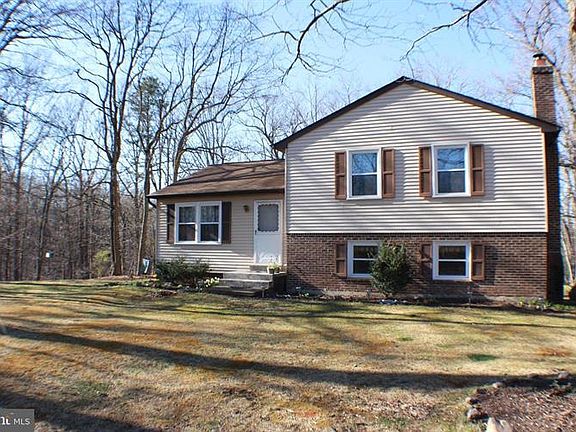 3rd image of 99 Poca Bella Dr