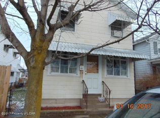 112 Oak St, Nanticoke, PA 18634