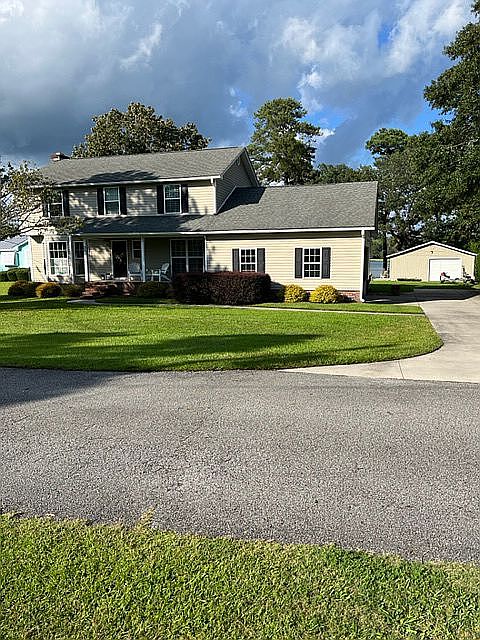 1st image of 326 Pages Creek Dr