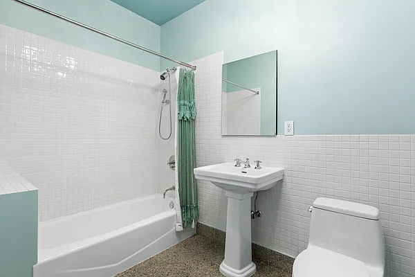 Sold by Compass | media 8