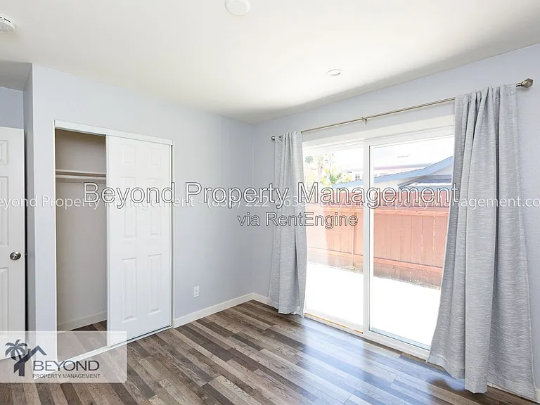 5313 Vickie Dr — Photo 9
