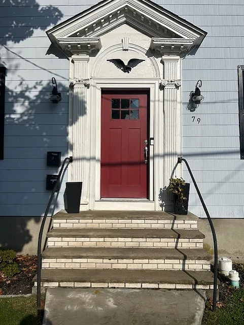 79 Franklin St #1