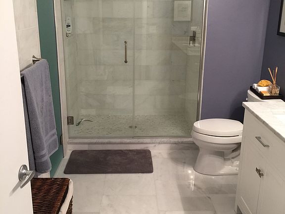 3rd image of 849 N Franklin St Unit 908