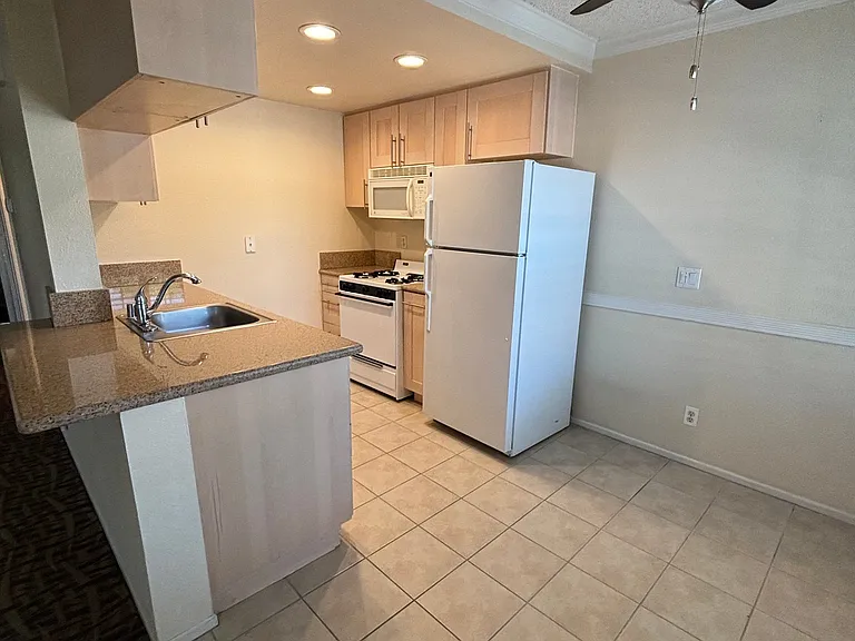 82954 Stewart Dr #L2 — Photo 5
