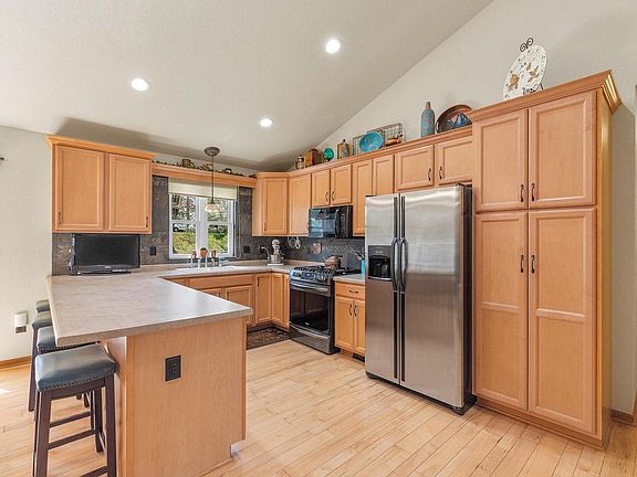4th image of 2947 South Gate DRIVE