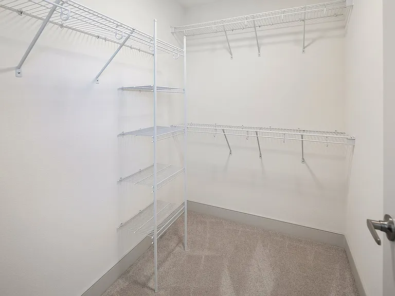 Alivia Apartments — Photo 30