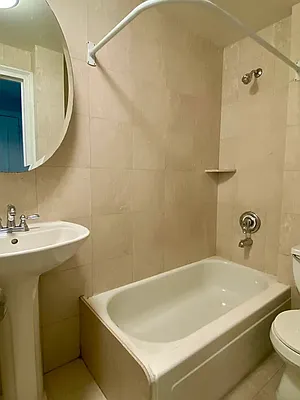 Rented by Tourma Realty LLC | media 8