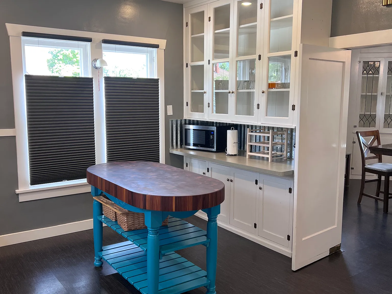 1124 E Center St — Photo 1
