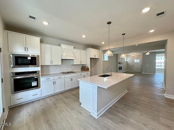 6th image of this home