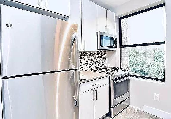2nd image of 45 Wadsworth Ter APT 6C