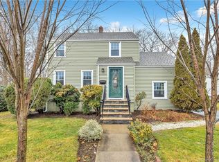 1085 Salvia St, Stratford, CT 06614