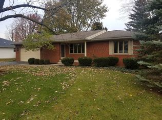 1527 Greenfield Dr, Findlay, OH 45840