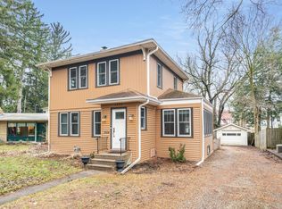 1522 Evergreen Dr, Kalamazoo, MI 49008