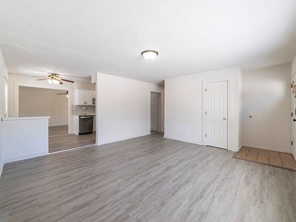 4th image of 7447 Dakota St