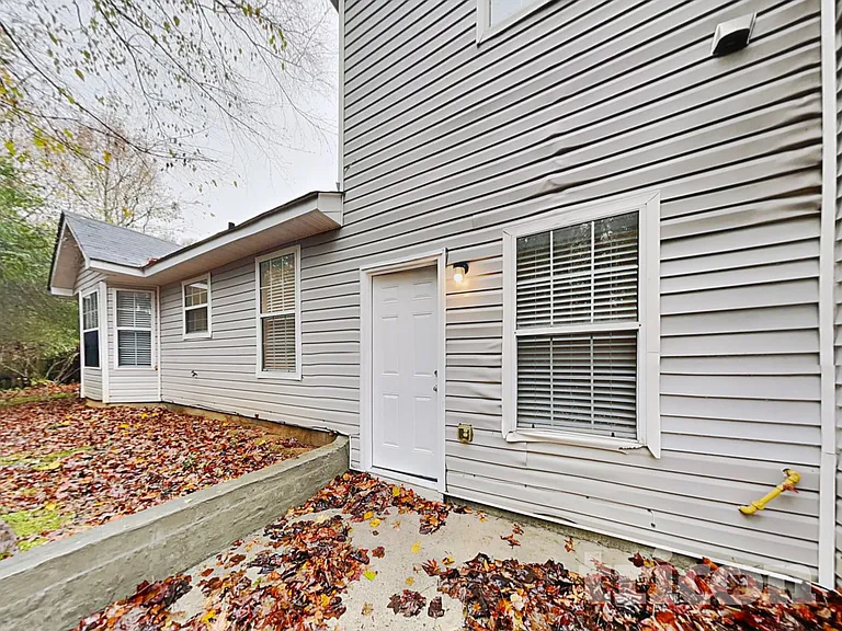 6746 Pole Creek Dr — Photo 14