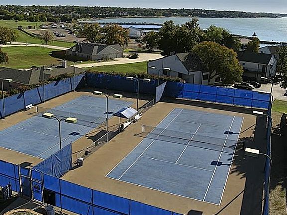 Community Tennis Club