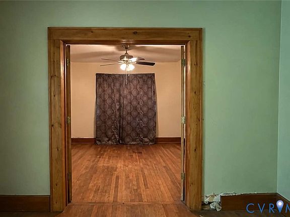 5th image of 1522 Dinwiddie Ave