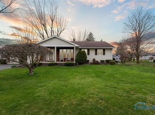 309 W Cole Rd, Fremont, OH 43420