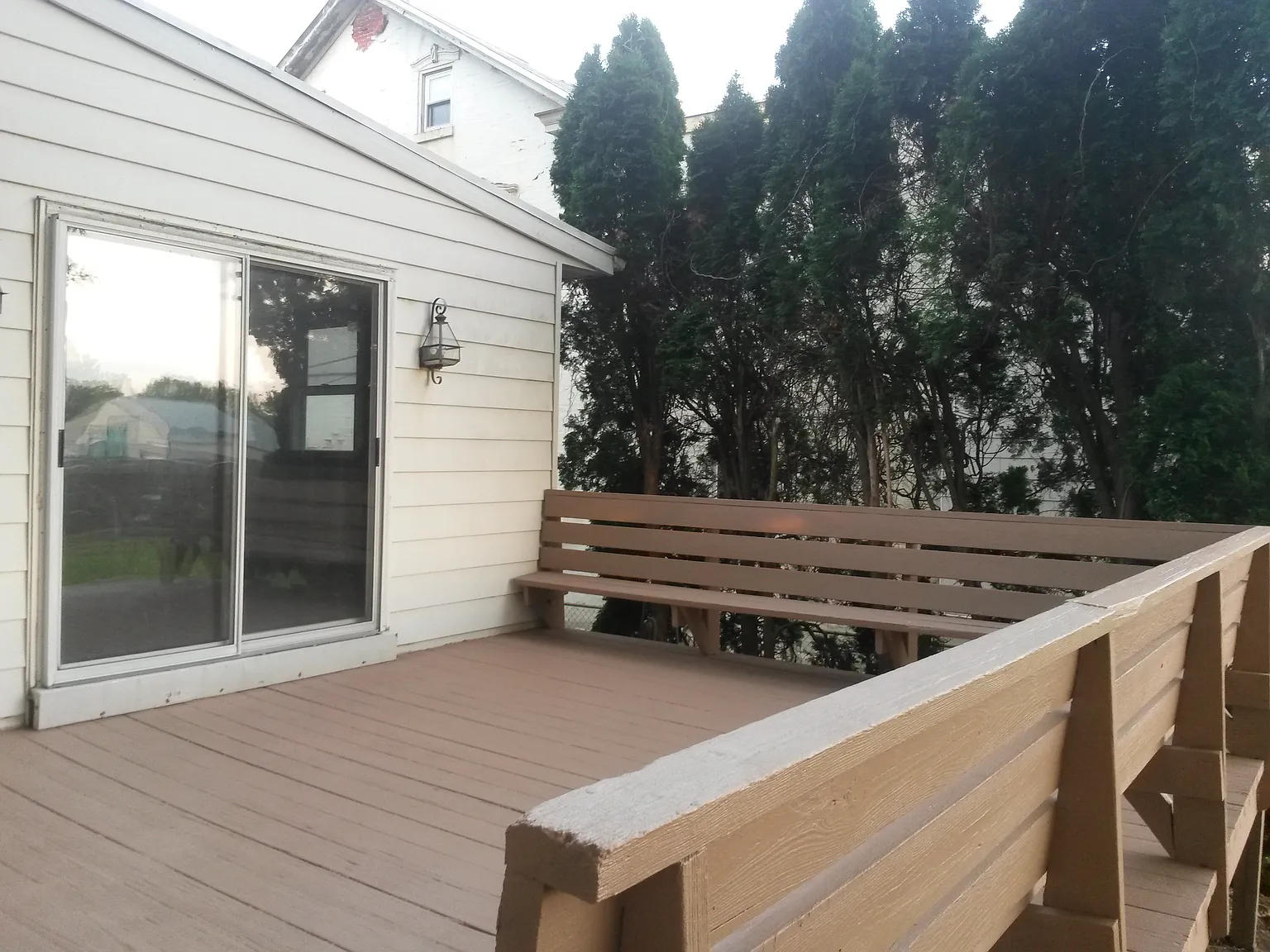 108 Woodrow Ave — Photo 2