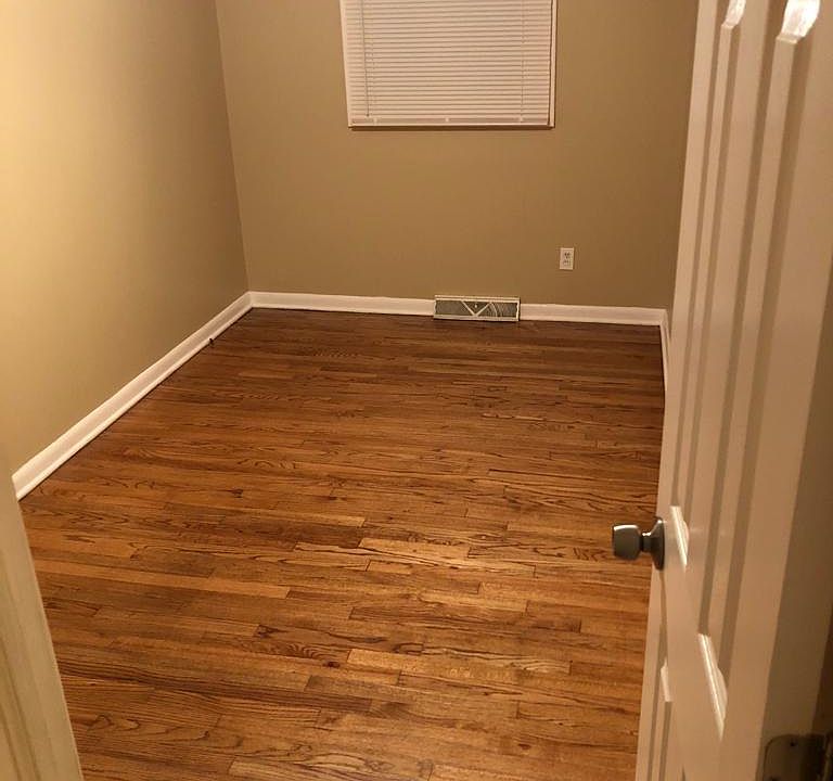 2nd image of 8525 Belnor Dr #B