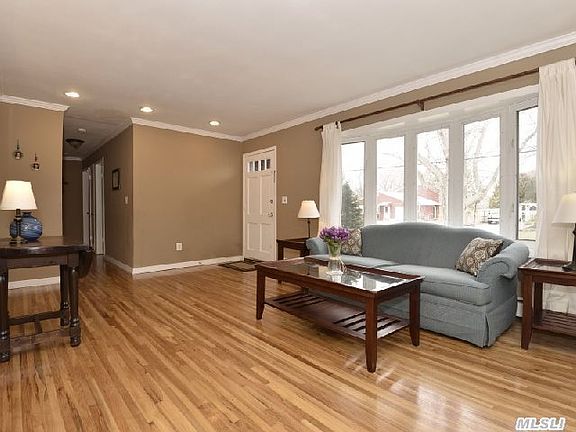 4th image of 10 Linda St