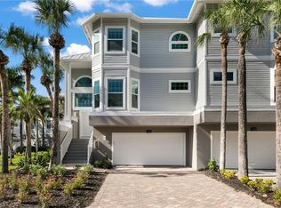 160 Barefoot CIR #38, BONITA SPRINGS, FL 34134