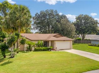 117 Ridgeview Dr, Eustis, FL 32726