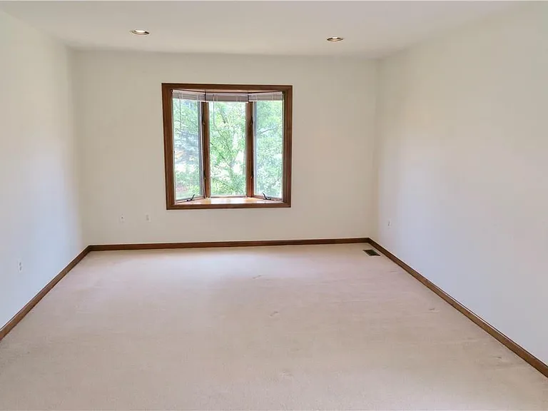 7233 Oakwood Dr — Photo 33