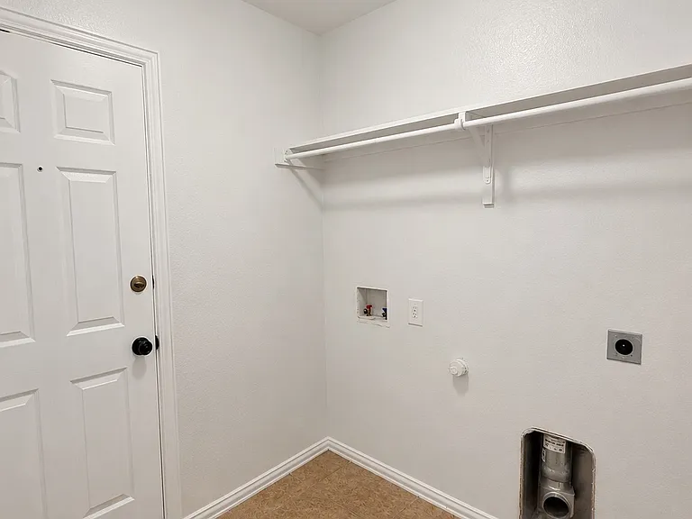 1501 Toucan Dr — Photo 18