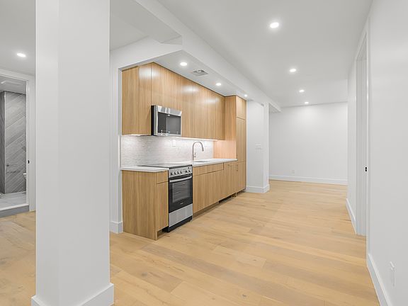 2nd image of 66 Avenue A #5E