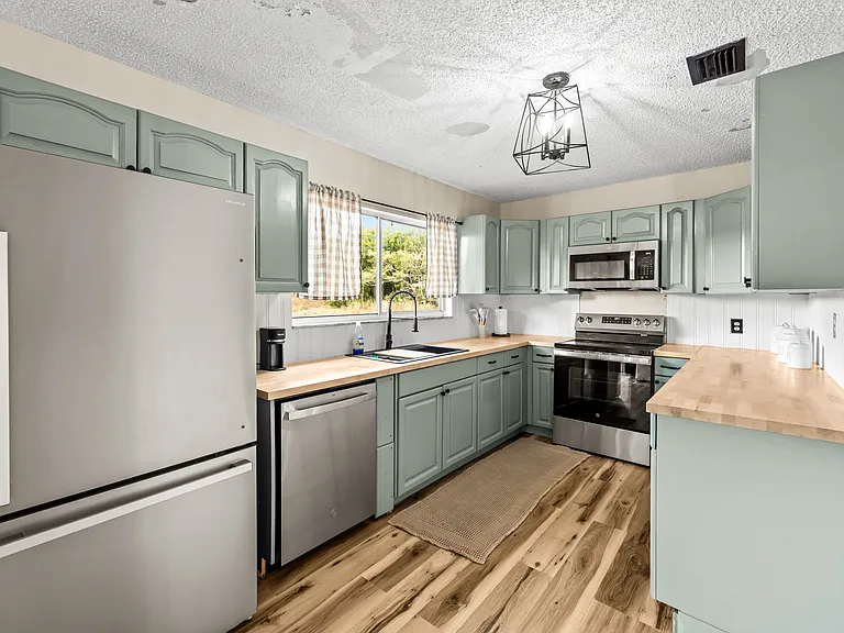 3165 SE East Blackwell Dr — Photo 12