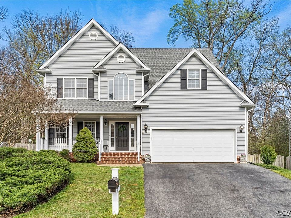 1st image of 9512 Pine Trails Ct