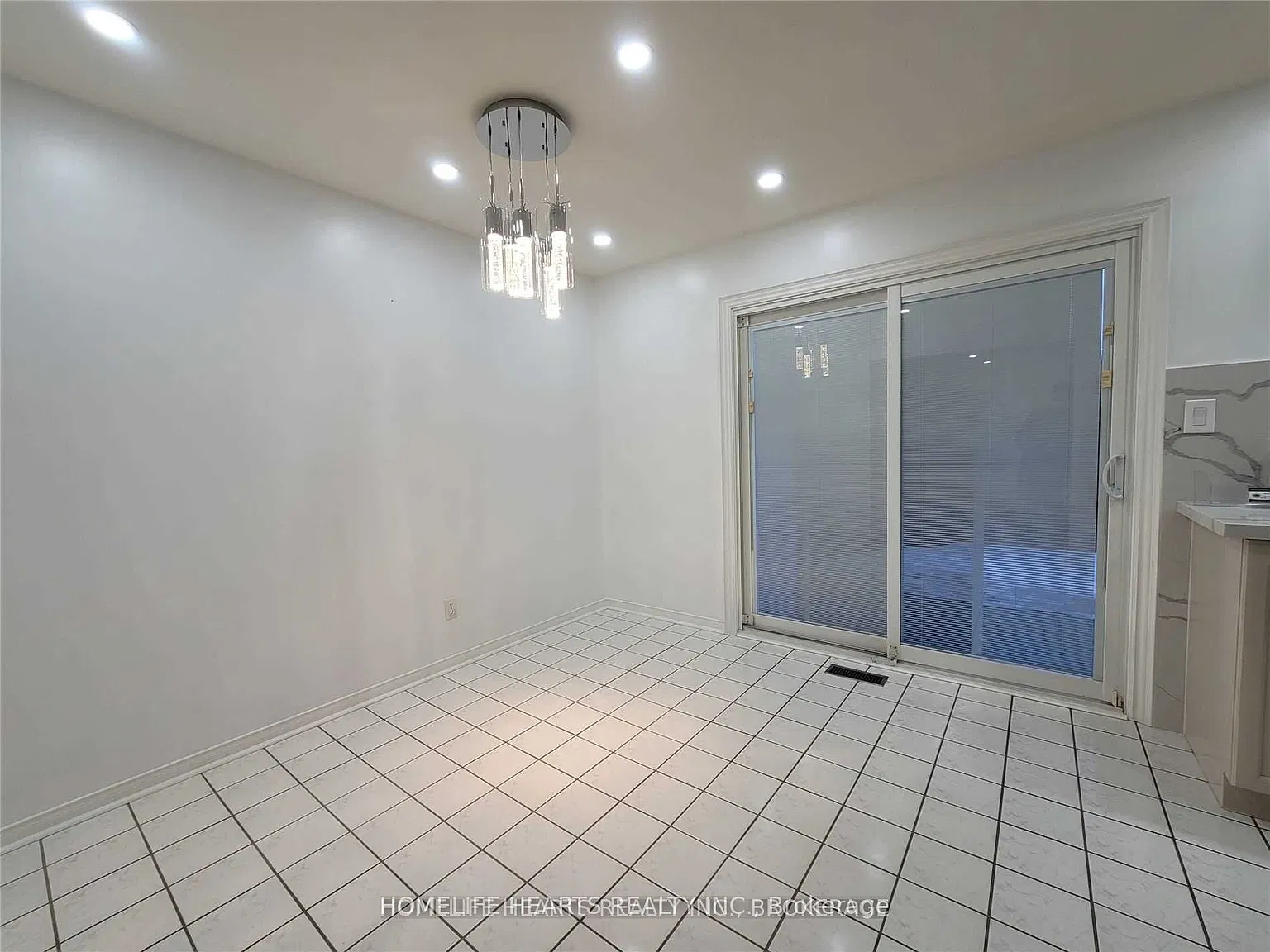 3 bed, $3,400 — Photo 4