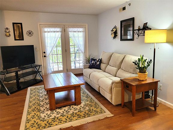 2nd image of 4300 Forder Gardens Pl APT F