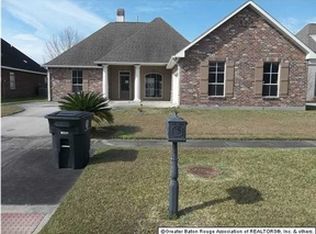 222 Allan Dr, Baton Rouge, LA 70815