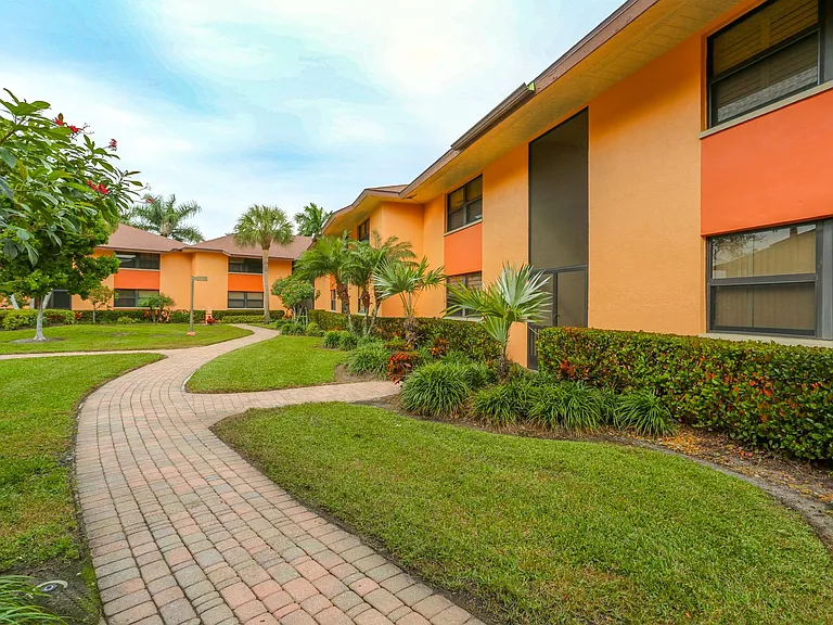 1522 Mainsail Dr #2 — Photo 14
