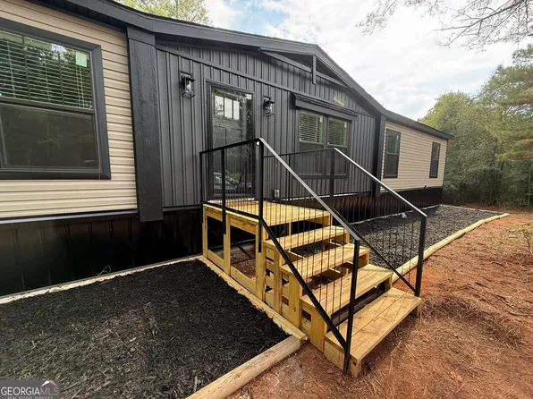 415 Oliver Rd, Barnesville, GA 30204